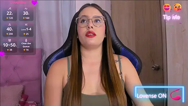 Snapshot of ParisShayk chatting on June 19, 6:01 pm ParisShayk online show from June 19, 6:01 pm
