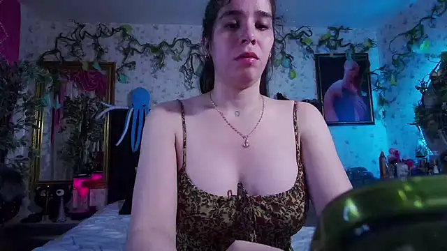 Elizabeth77  online show from January 27, 10:27 am