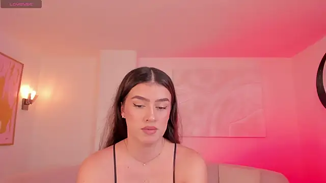 PaulinaSantos  online show from December 19, 8:16 pm