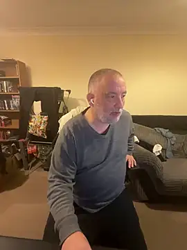 LondonTeffy online show from October 15, 9:26 pm