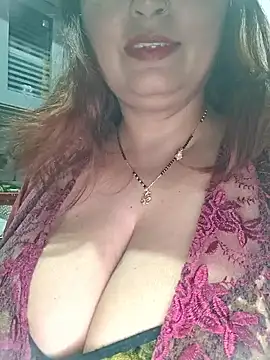 Snapshot of Dianaa9 chatting on February 22, 4:46 am Dianaa9 online show from February 22, 4:46 am