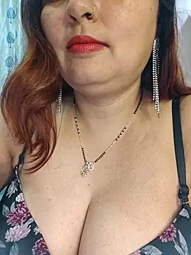 Snapshot of Dianaa9 chatting on February 25, 4:05 pm Dianaa9 online show from February 25, 4:05 pm