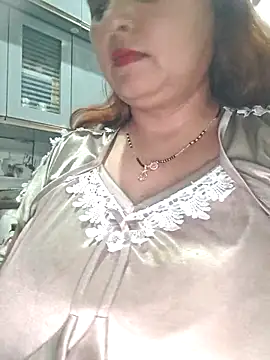 Snapshot of Dianaa9 chatting on March 12, 2:12 pm Dianaa9 online show from March 12, 2:12 pm