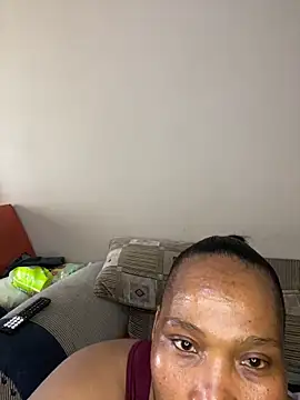 Snapshot of Amandious chatting on March 3, 7:36 am Amandious online show from March 3, 7:36 am