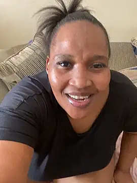 Snapshot of Amandious chatting on March 8, 11:36 am Amandious online show from March 8, 11:36 am