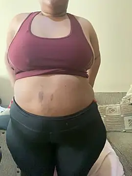 Snapshot of Amandious chatting on March 17, 2:42 pm Amandious online show from March 17, 2:42 pm