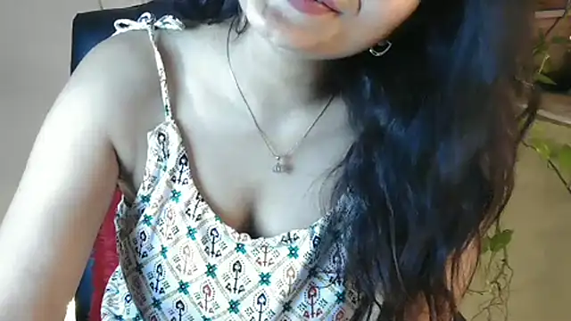 Snapshot of Black_cat_cutie chatting on July 16, 5:13 am Black cat cutie online show from July 16, 5:13 am