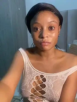 SexyDee025 online show from December 5, 6:55 pm