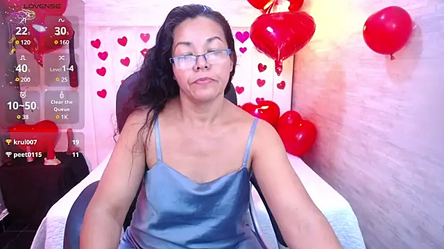 Snapshot of MaturePure chatting on February 17, 10:47 pm MaturePure online show from February 17, 10:47 pm