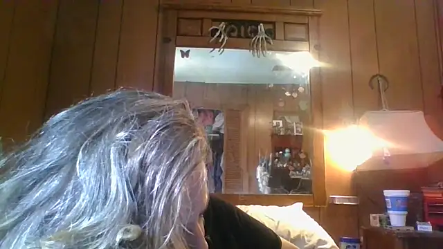 Snapshot of stormynight1 chatting on June 14, 7:16 pm stormynight1 online show from June 14, 7:16 pm