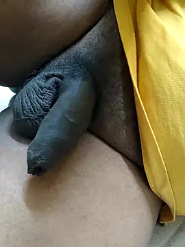 Snapshot of Brown_Munda047 chatting on October 23, 10:19 pm Brown Munda047 online show from October 23, 10:19 pm