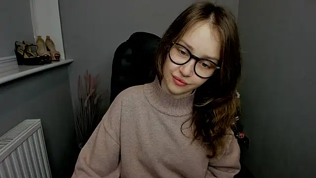 AfinaCutie online show from December 28, 7:22 am