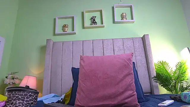 patty m online show from June 10, 12:04 pm