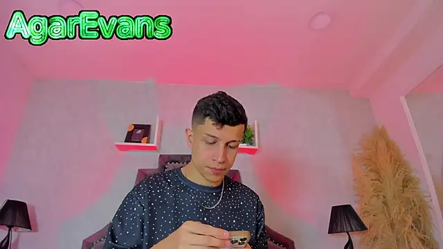 AgarEvans online show from June 23, 5:16 am