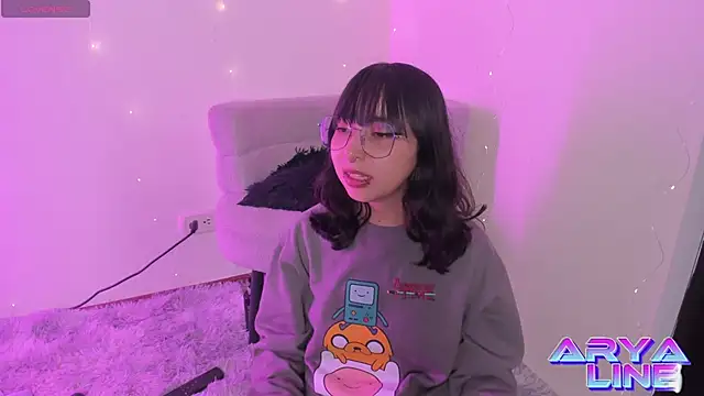 arysUwU online show from June 4, 2:17 am