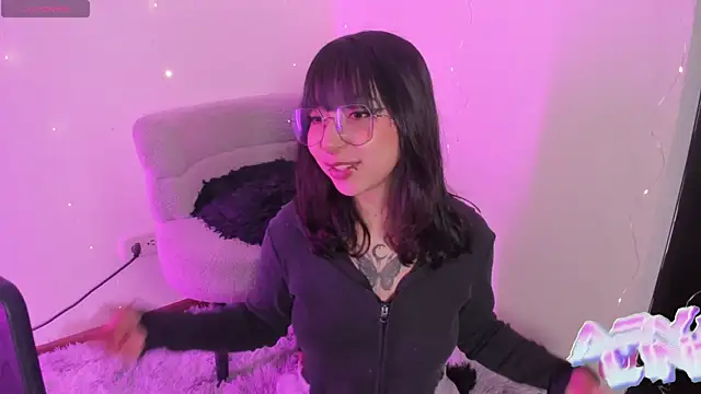 arysUwU online show from July 8, 3:00 am