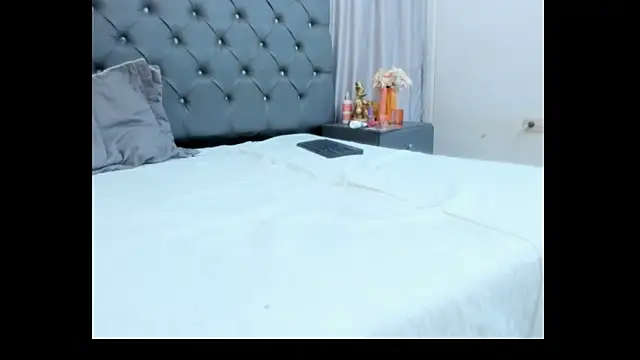 mariiana murillo01 online show from January 5, 8:22 am