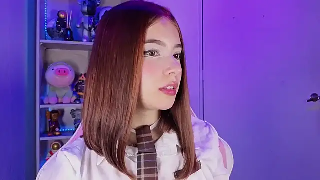 EmilyMiller  online show from November 6, 4:08 pm