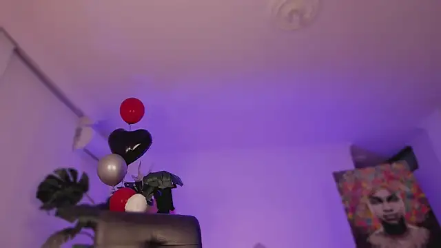 Taylor  foxxx online show from February 15, 4:14 am