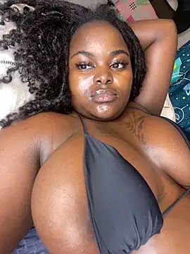 Honeycoco0211 online show from February 17, 6:31 am