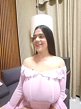 Deisy Torres online show from September 15, 11:10 am