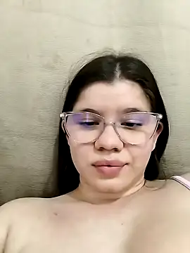 Danzel1105 online show from December 8, 10:14 pm