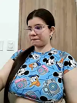 Danzel1105 online show from December 19, 9:49 pm