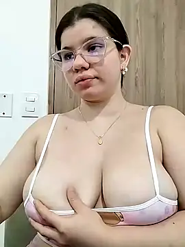 Danzel1105 online show from December 29, 8:04 pm