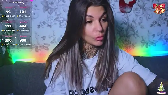 tattooedBabyy online show from December 17, 1:16 pm