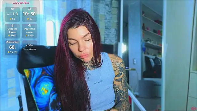 tattooedBabyy online show from May 19, 10:21 am