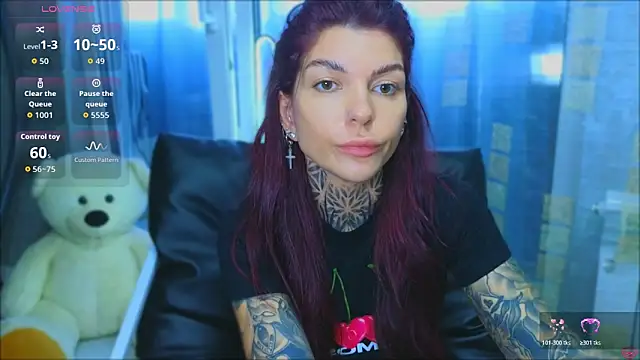 tattooedBabyy online show from May 31, 9:16 am