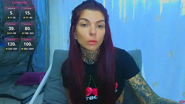 tattooedBabyy online show from June 4, 10:32 am