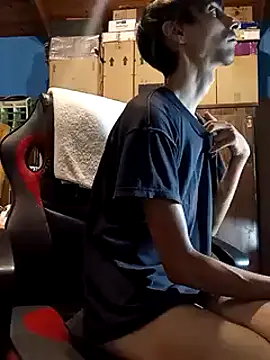 Snapshot of takumysexy chatting on March 10, 3:01 am takumysexy online show from March 10, 3:01 am