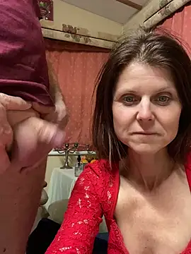 Snapshot of Lindsay1987 chatting on February 14, 10:50 pm Lindsay1987 online show from February 14, 10:50 pm