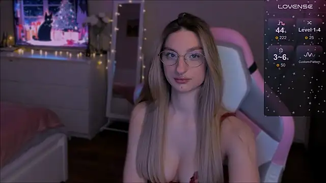 Lexy kiky online show from December 12, 11:36 pm