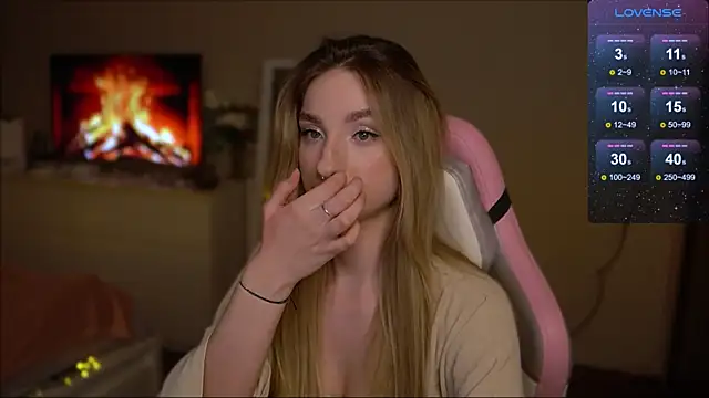 Lexy kiky online show from January 25, 11:22 pm