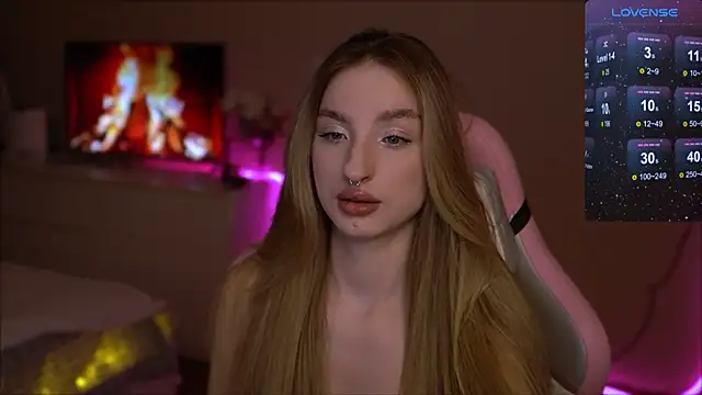 Lexy kiky online show from February 10, 1:14 am