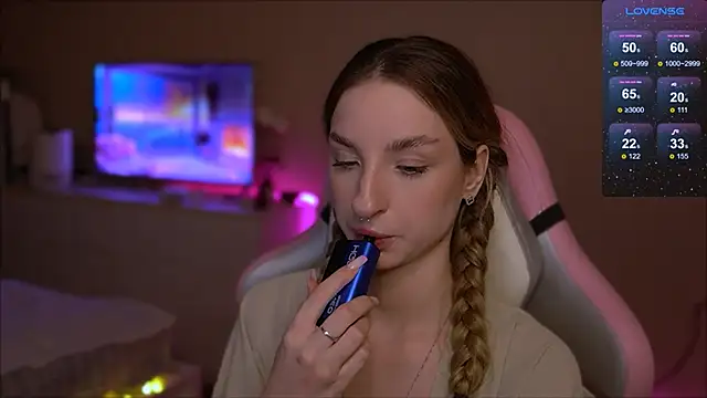 Lexy kiky online show from February 17, 7:10 pm