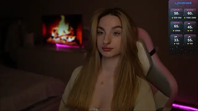 Lexy kiky online show from March 23, 12:15 am