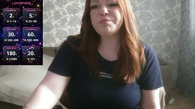 Snapshot of Sabrina_Poison chatting on April 13, 5:35 am Sabrina Poison online show from April 13, 5:35 am
