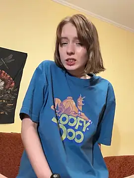 Snapshot of Crayzy_Luv chatting on January 15, 12:41 am Crayzy Luv online show from January 15, 12:41 am