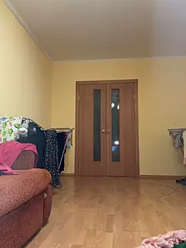 Snapshot of Crayzy_Luv chatting on March 14, 12:32 am Crayzy Luv online show from March 14, 12:32 am