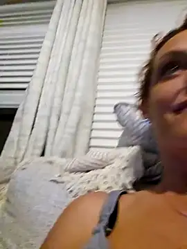 Dixiefaye Pika online show from February 6, 4:42 am