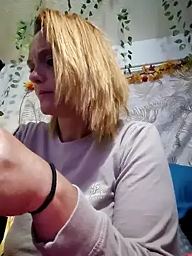 Dixiefaye Pika online show from March 23, 5:54 am