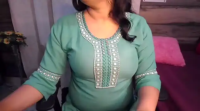 Trezza online show from December 17, 6:53 pm