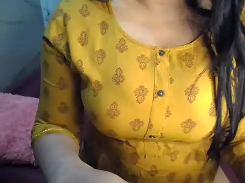 Snapshot of Trezza chatting on May 16, 9:13 pm Trezza online show from May 16, 9:13 pm