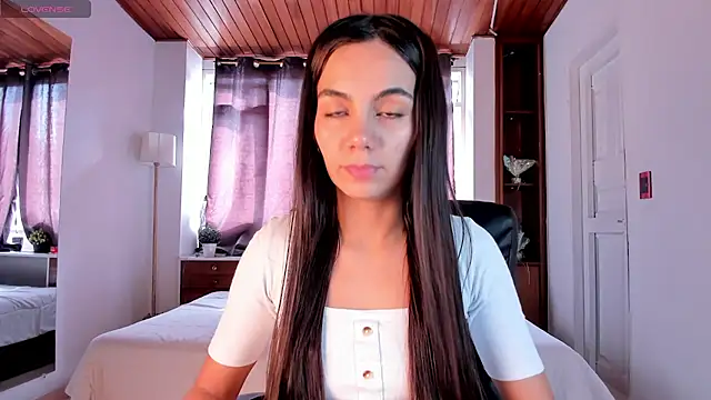 martina mancini online show from December 4, 1:42 pm