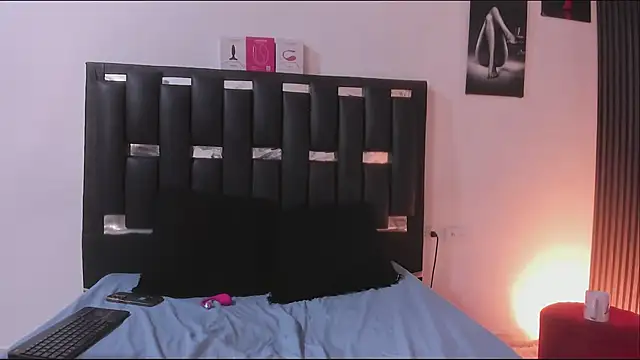 katherina diaz online show from March 19, 7:51 pm