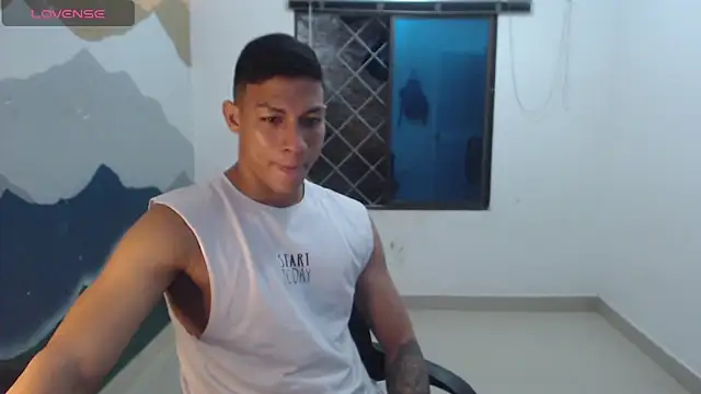 aalan foxter online show from January 25, 4:45 am