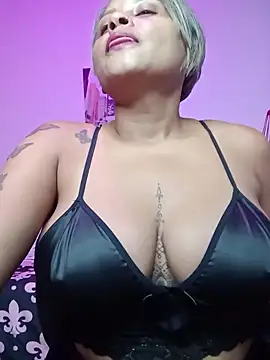 Snapshot of Dominik_girl chatting on February 20, 6:26 am Dominik girl online show from February 20, 6:26 am